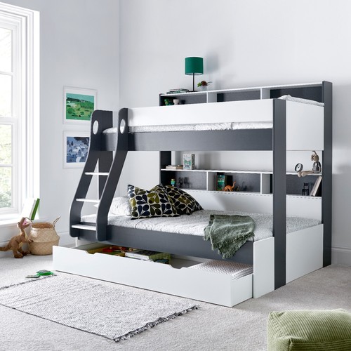 Oliver grey and white - and, triple